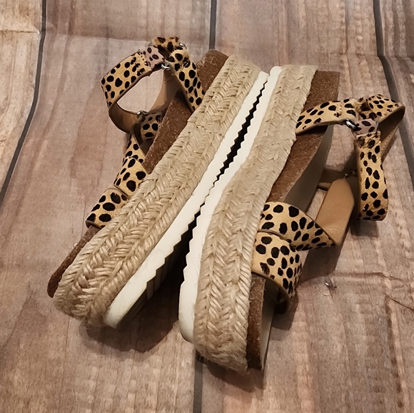 Dolce Vita Sandals - Picture 2 of 5